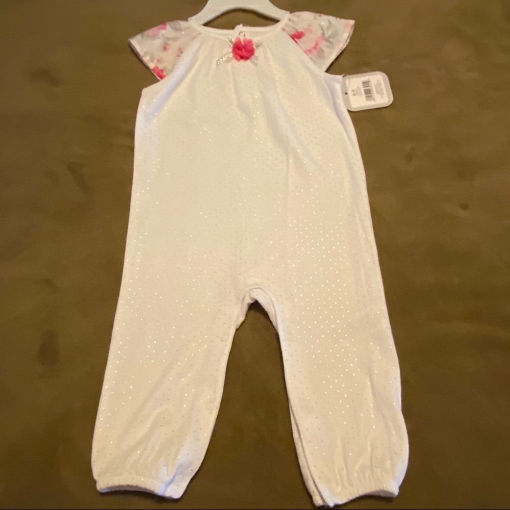 Infant Rene Rofe one piece size 6-9months outfit white w/ floral sleeves NEW